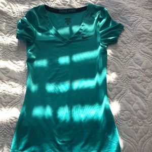 Nike Pro workout top